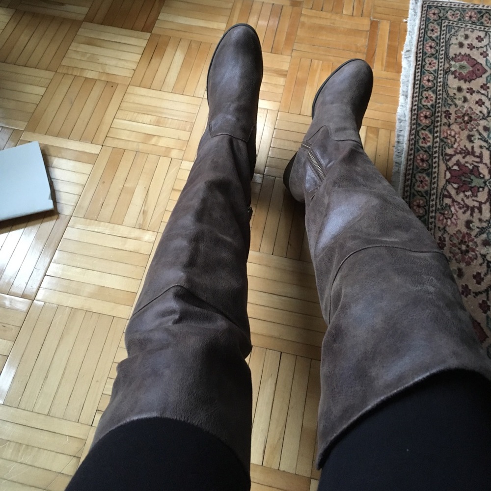 Hinge over the knee boot.